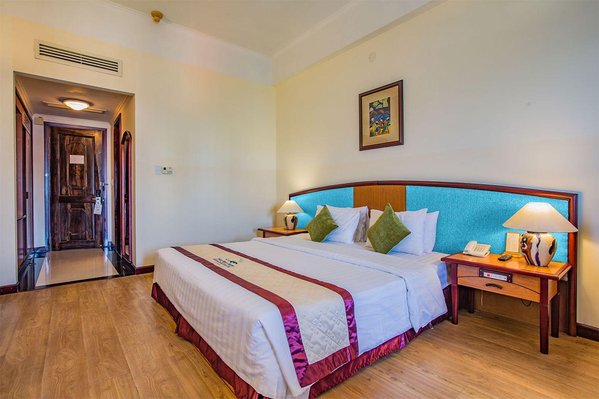 Yasaka Saigon Nha Trang Hotel & Spa Exterior foto